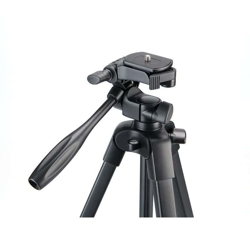 Trípode de cámara ajustable para fotografía y videografía.