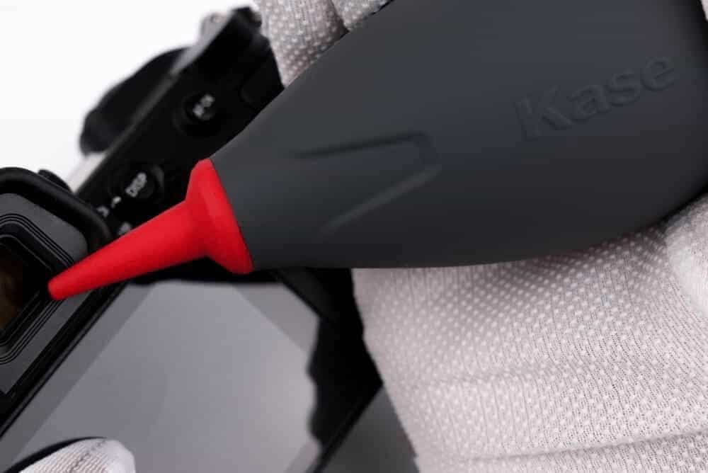 Herramienta de limpieza óptica Kase para cámaras y lentes.